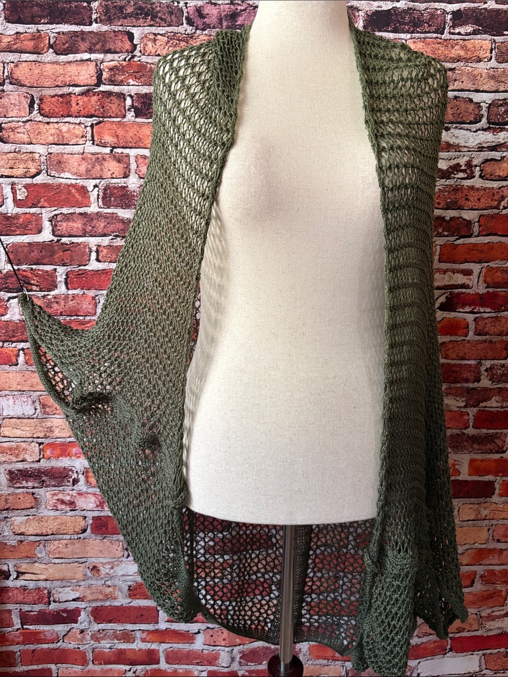 Francesca's Olive Open Weave Sweater Cardigan Shawl Slouchy Arm One Size - Picture 2 of 9
